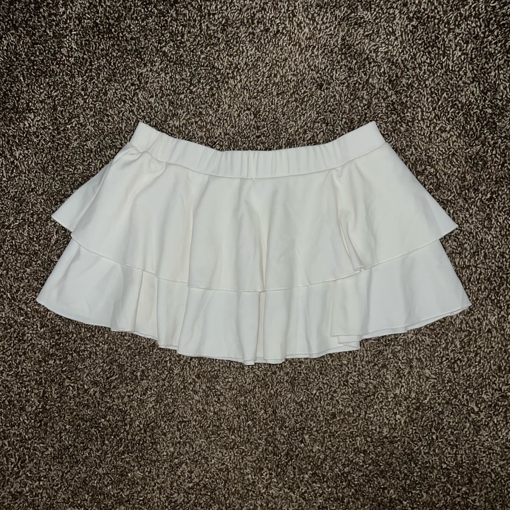 AvidLove Vintage OG White Ruffled Mini Skirt